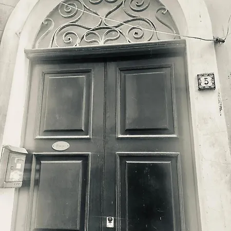 Casa Genovesi 5 *